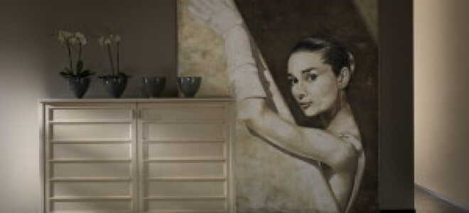 Виды фресок в интерьере гостиной и техника выполнения