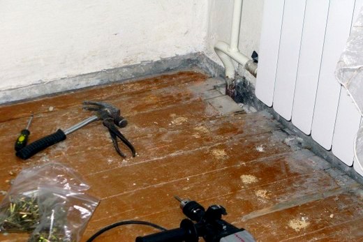 В любом случае нужно будет когда-то делать ремонт напольного покрытия